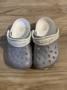 CROCS Kids' Glitter Clogs in Silver with White Straps